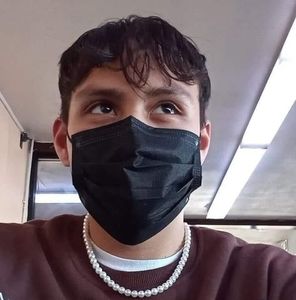 Meet your Posher, Adrian